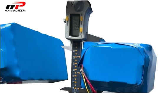 22.2V 25Ah 21700 লিথিয়াম আয়ন ব্যাটারি প্যাক